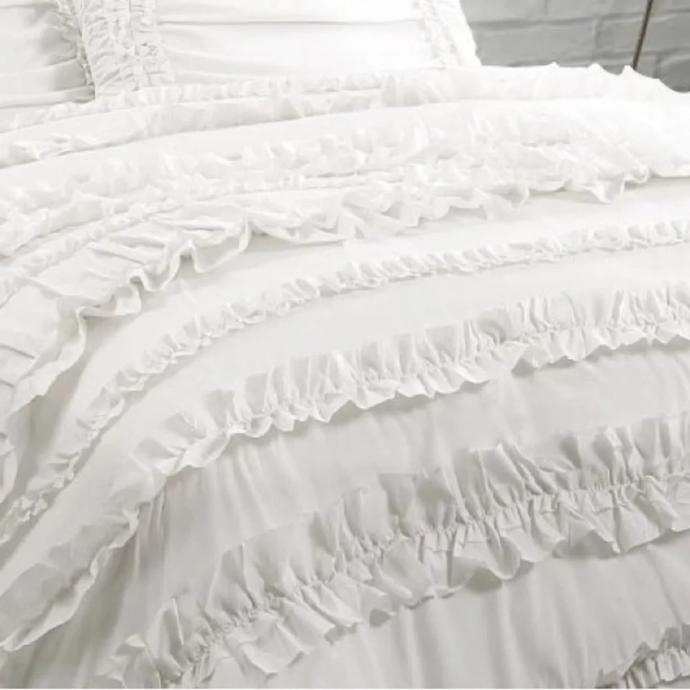Lush Decor Belle White Comforter 3 Piece Set! Twin XL